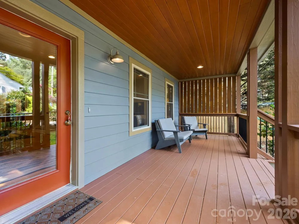 56 Harvard Place Asheville, NC 28806