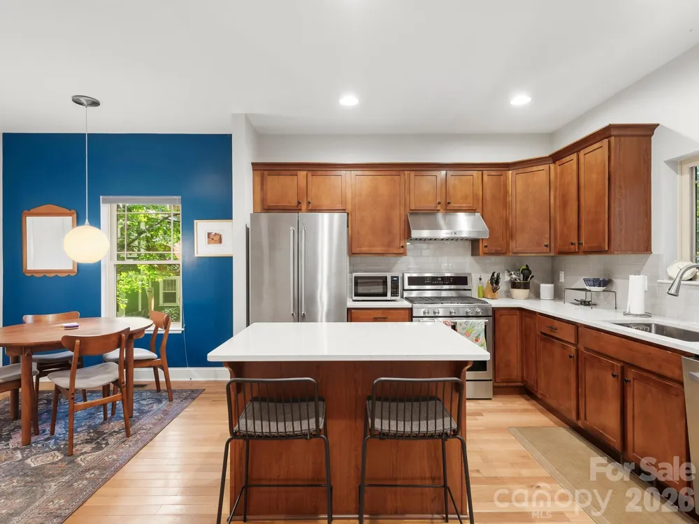 56 Harvard Place Asheville, NC 28806