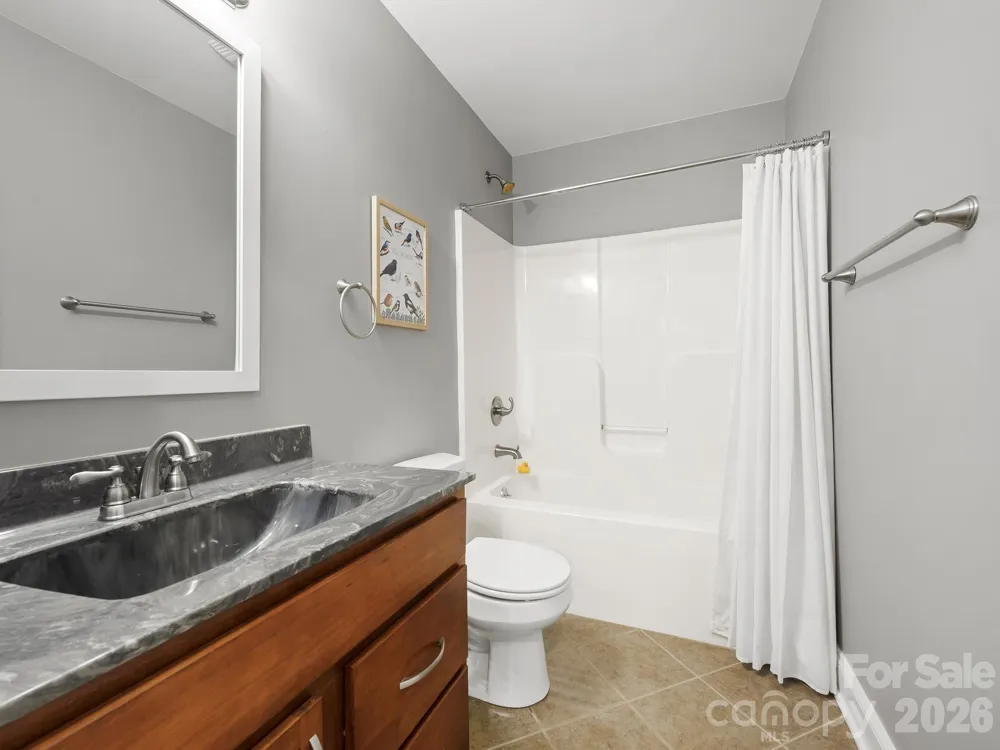 56 Harvard Place Asheville, NC 28806