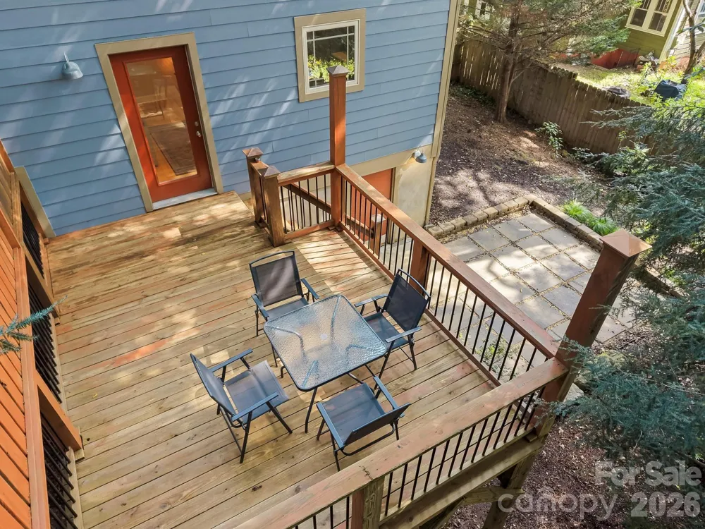56 Harvard Place Asheville, NC 28806