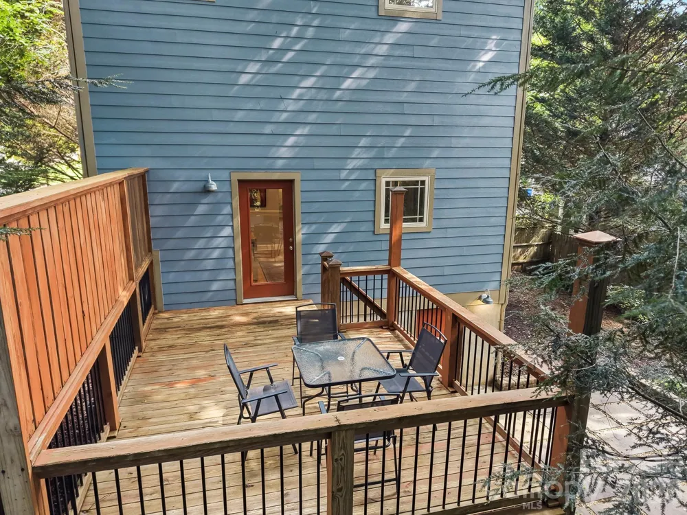56 Harvard Place Asheville, NC 28806