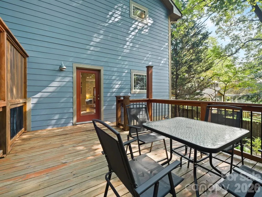 56 Harvard Place Asheville, NC 28806