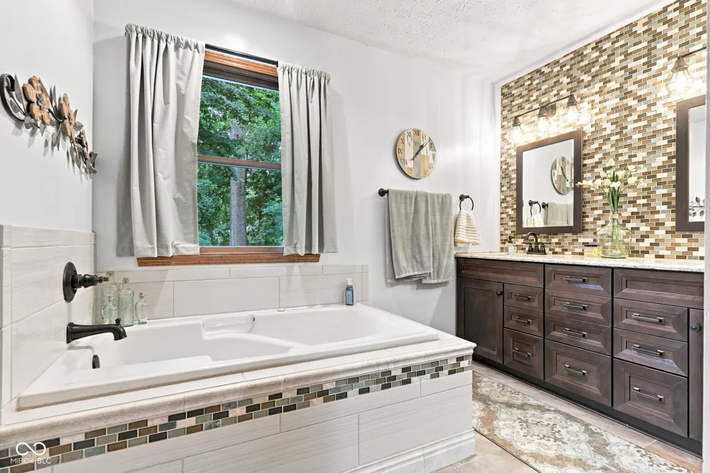 3628 Paddock Road Plainfield, IN 46168