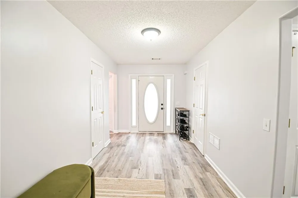 719 Overlook Drive Winder, GA 30680