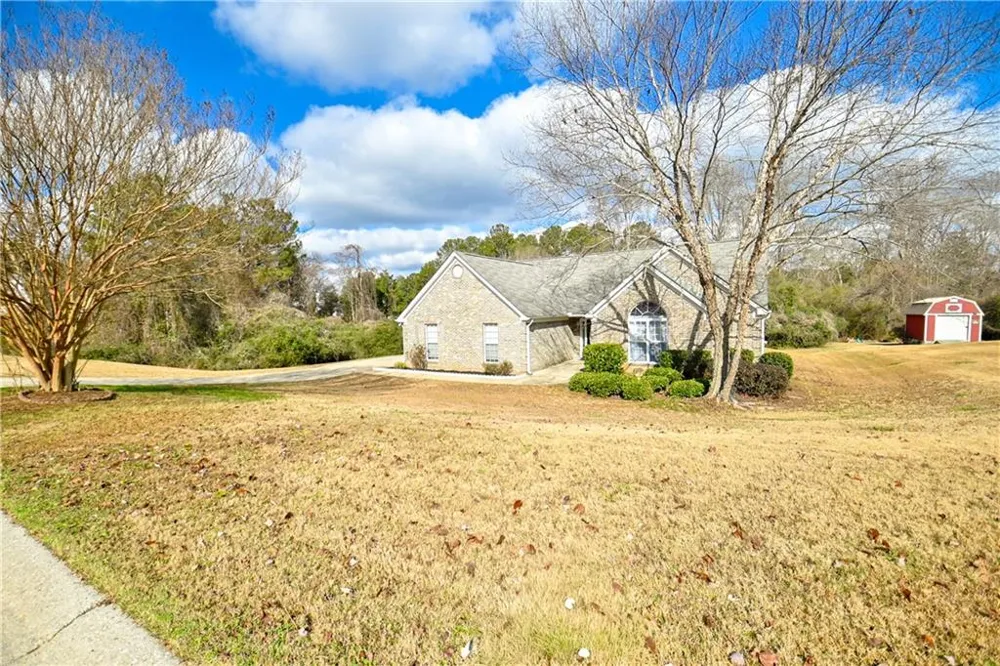 719 Overlook Drive Winder, GA 30680