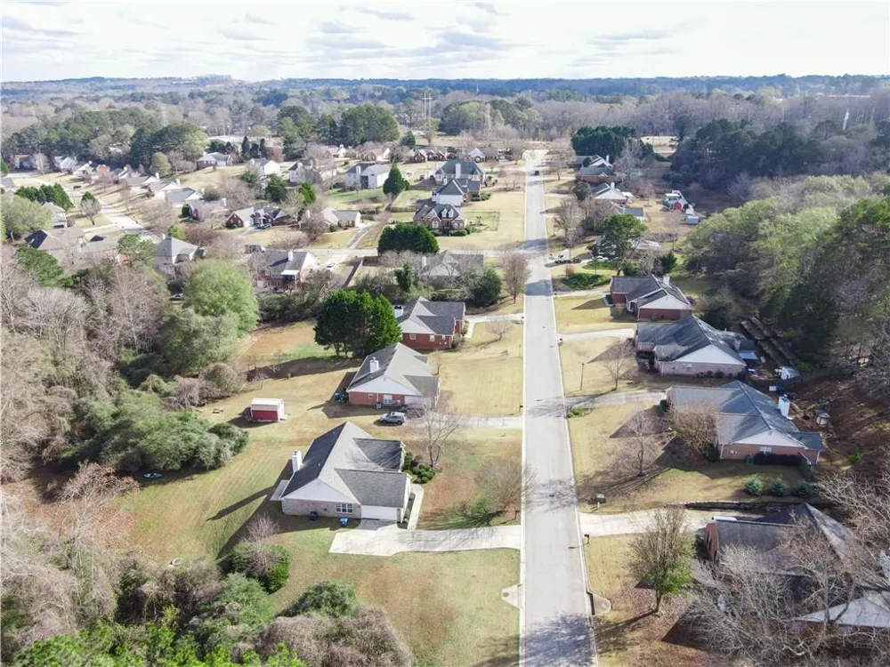719 Overlook Drive Winder, GA 30680