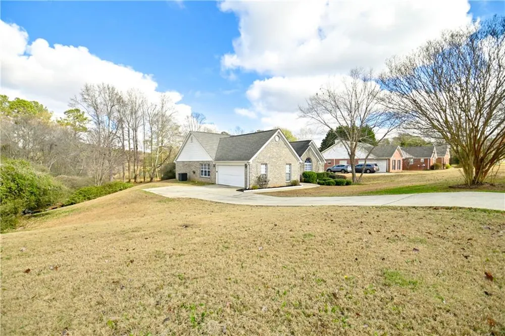 719 Overlook Drive Winder, GA 30680