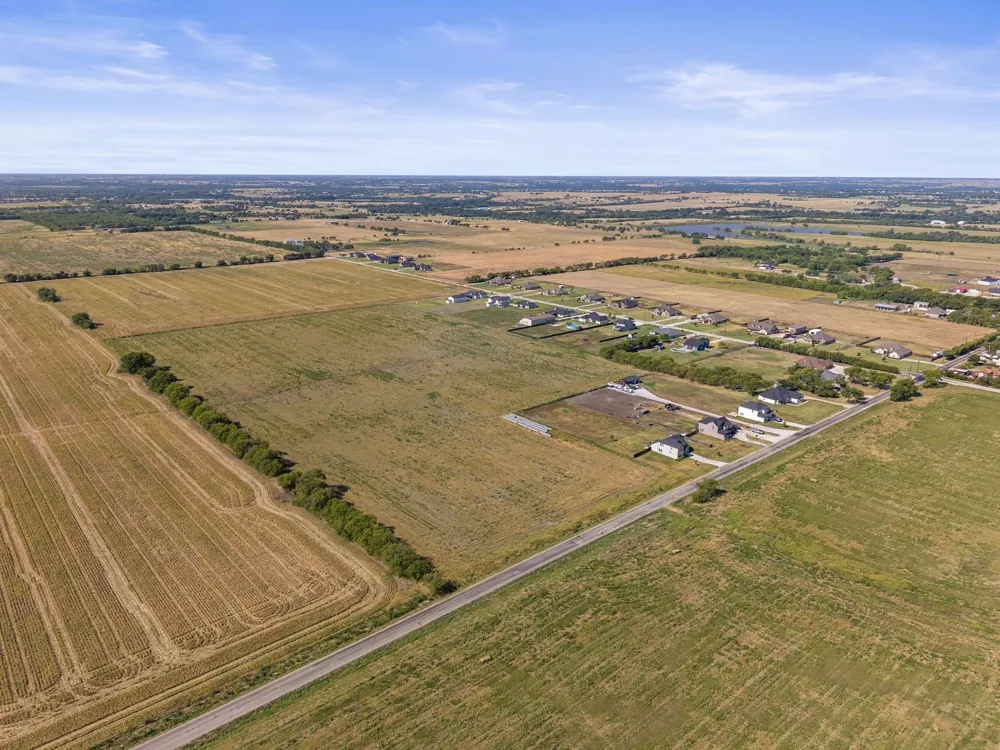 3885 Lois Road W Sanger, TX 76266
