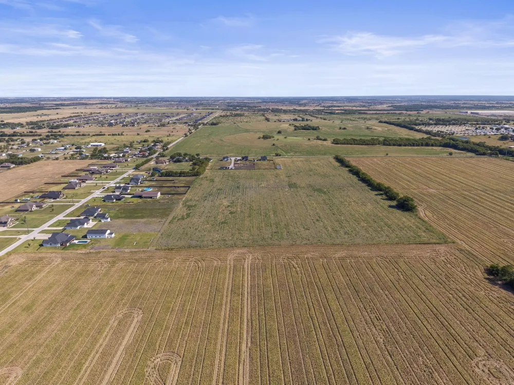3885 Lois Road W Sanger, TX 76266