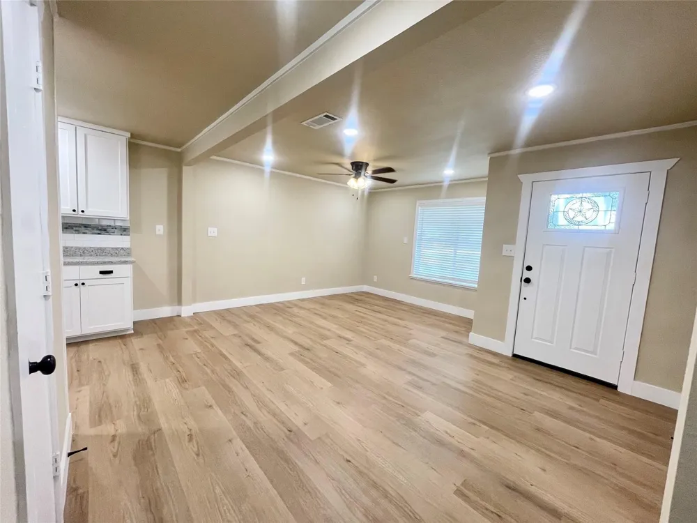 515 Maple Street Farmersville, TX 75442