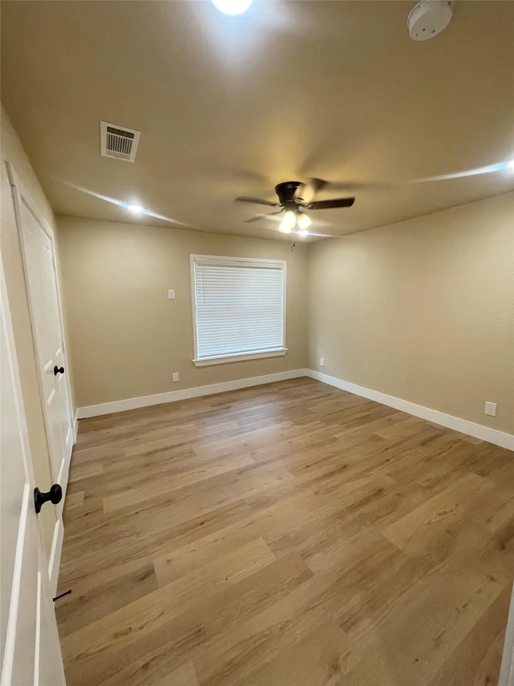 515 Maple Street Farmersville, TX 75442