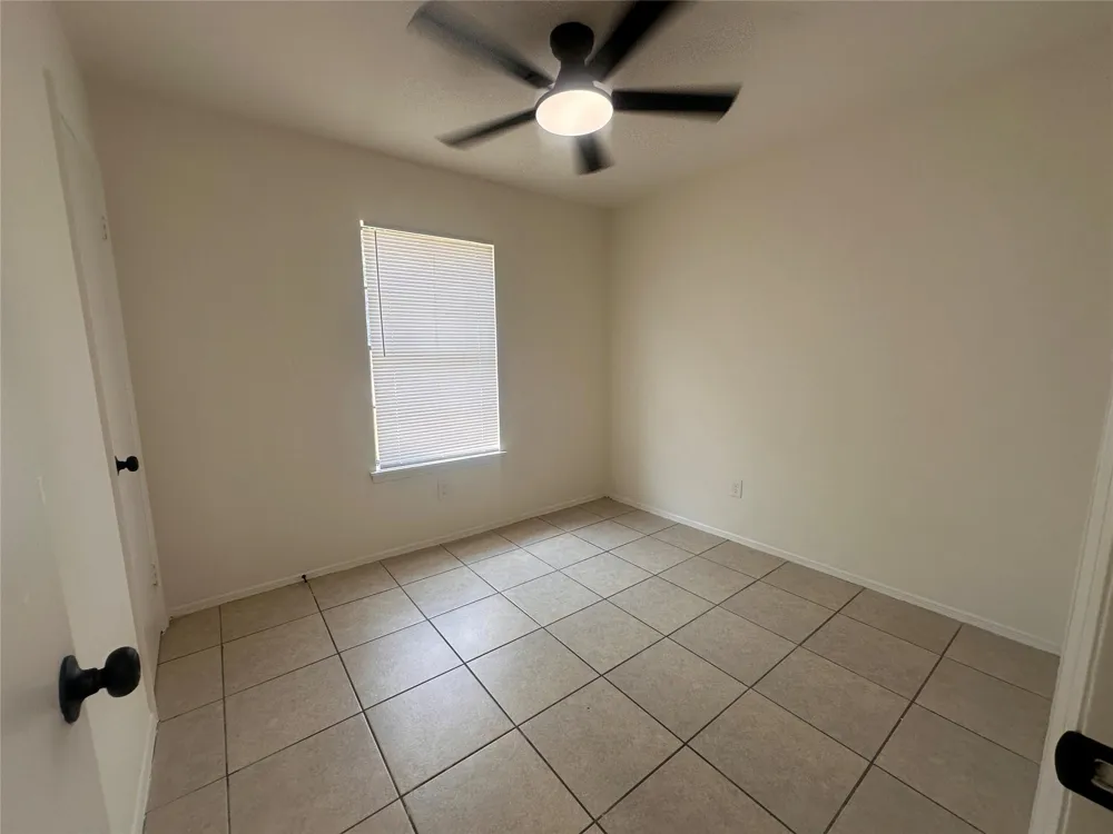 732 Meadow Lane Hempstead, TX 77445