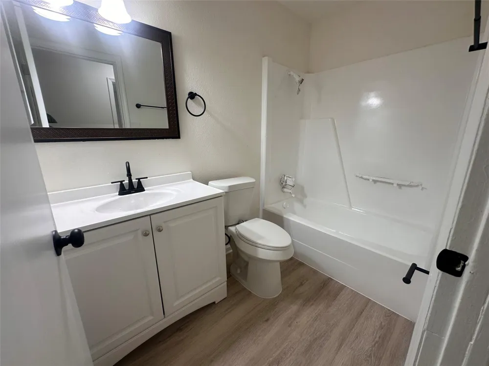 732 Meadow Lane Hempstead, TX 77445