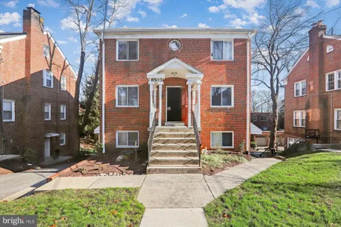 8507 FLOWER AVENUE #3
