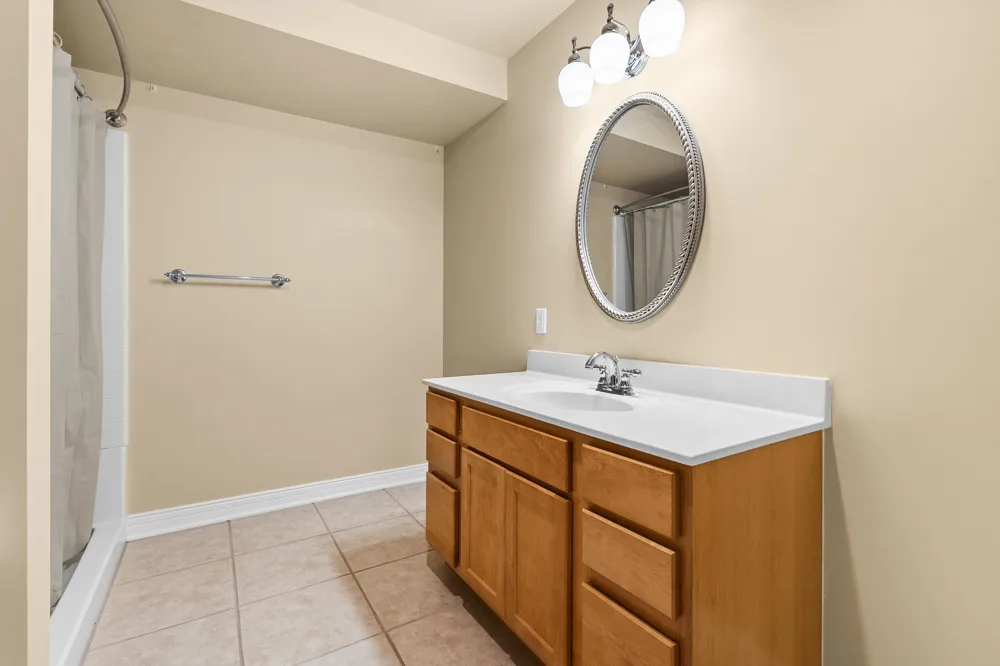 8514 Hathaway Road Kalamazoo, MI 49009