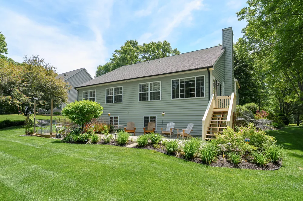 8514 Hathaway Road Kalamazoo, MI 49009