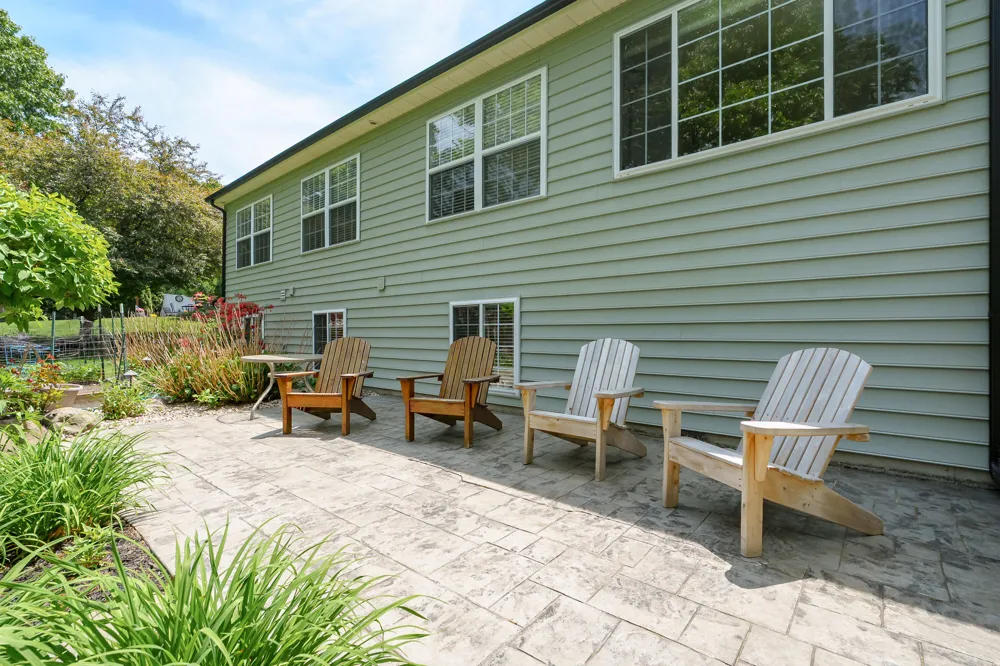8514 Hathaway Road Kalamazoo, MI 49009