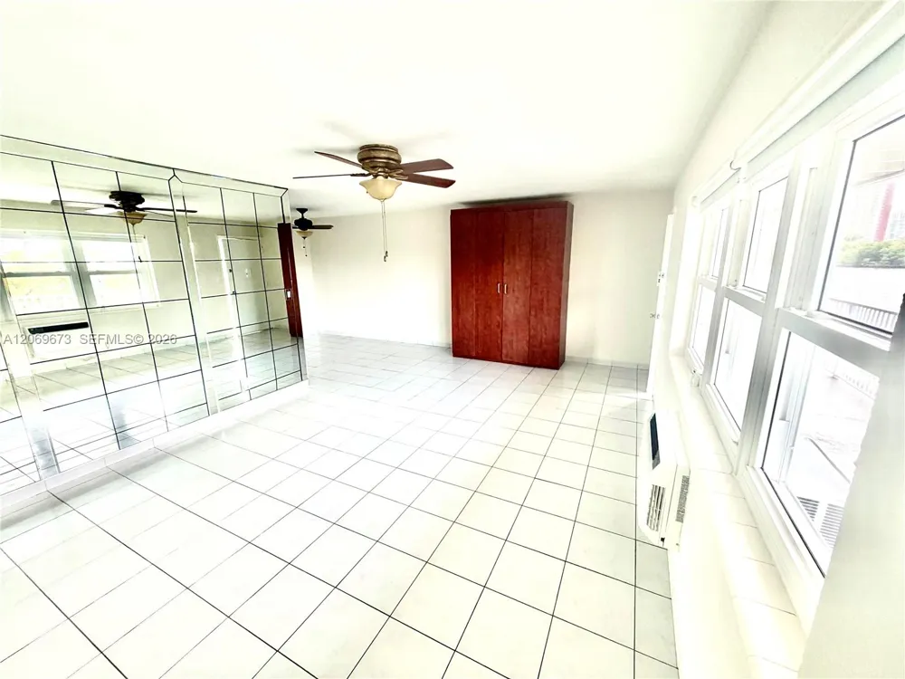 3922 NE 166th St #S306 North Miami Beach, FL 33160