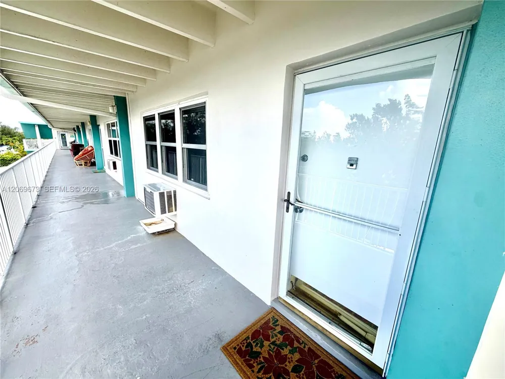 3922 NE 166th St #S306 North Miami Beach, FL 33160
