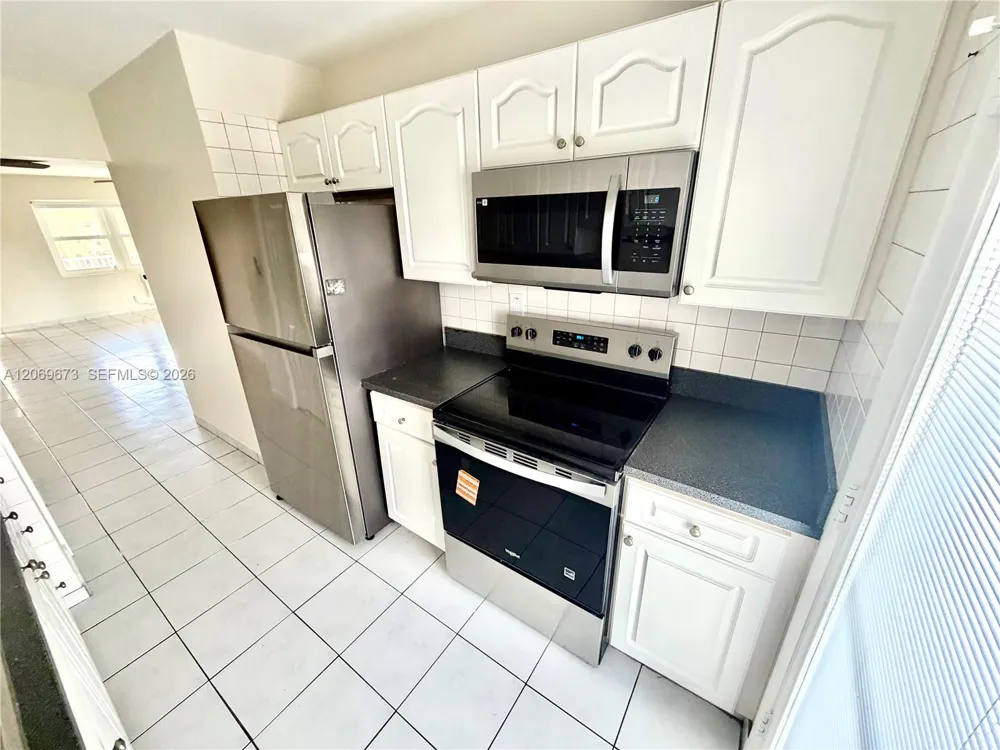 3922 NE 166th St #S306 North Miami Beach, FL 33160
