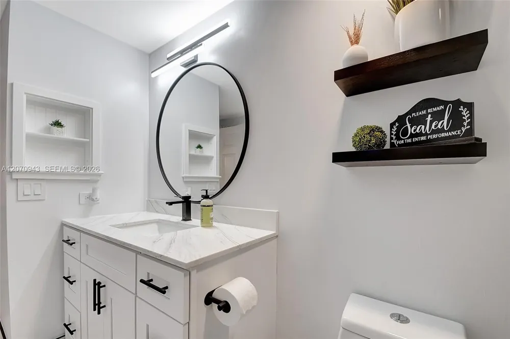 2206 Tuscany Way #2206 Boynton Beach, FL 33435