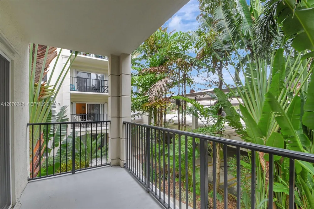 2206 Tuscany Way #2206 Boynton Beach, FL 33435