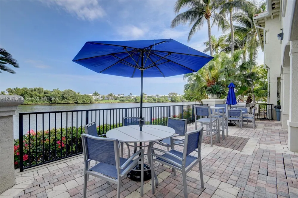 2206 Tuscany Way #2206 Boynton Beach, FL 33435