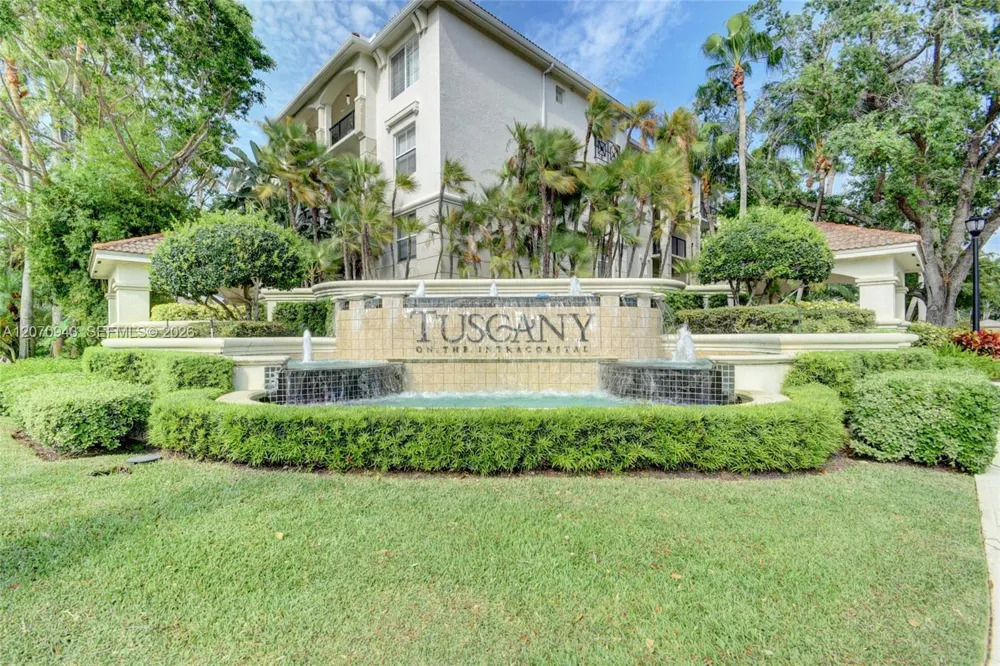 2206 Tuscany Way #2206 Boynton Beach, FL 33435
