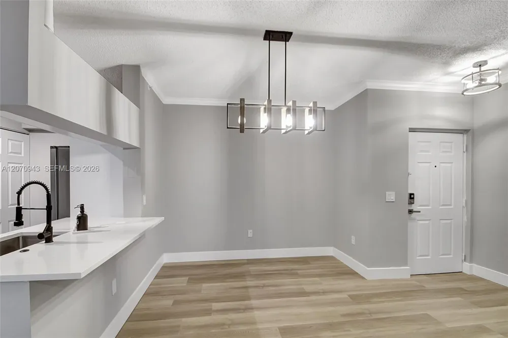 2206 Tuscany Way #2206 Boynton Beach, FL 33435