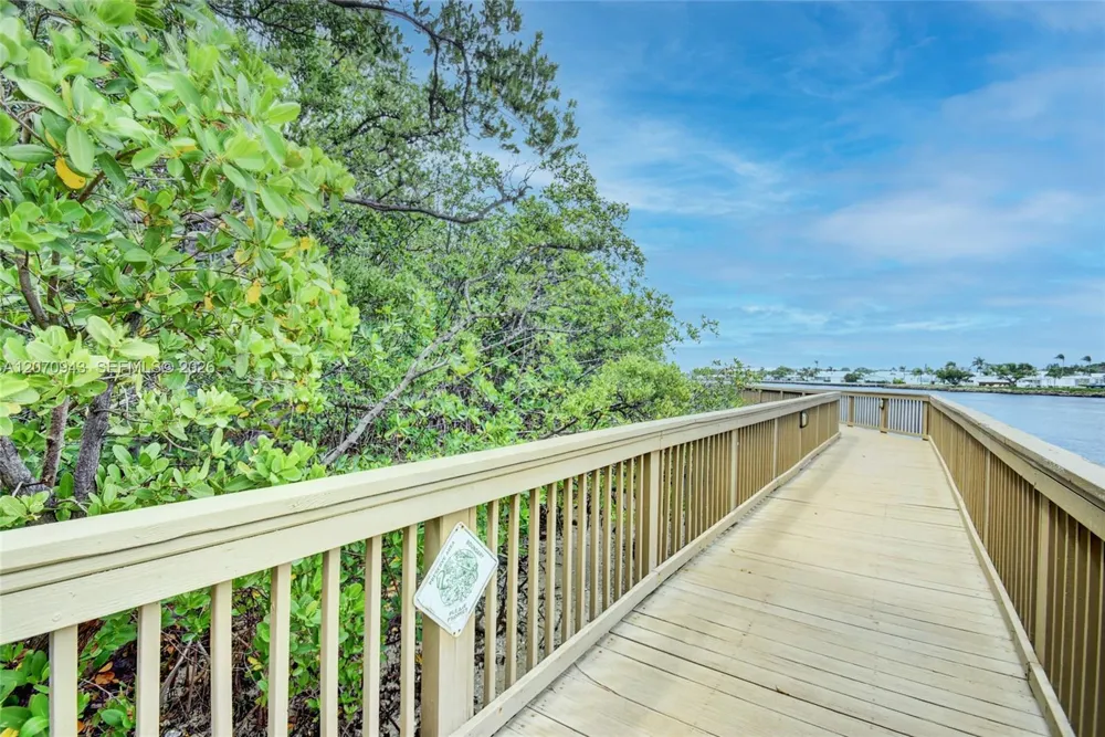 2206 Tuscany Way #2206 Boynton Beach, FL 33435