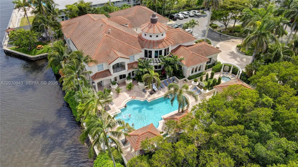 2206 Tuscany Way #2206 Boynton Beach, FL 33435