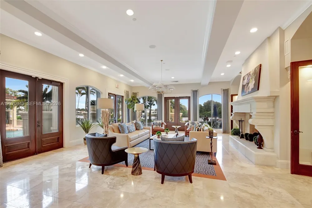 2206 Tuscany Way #2206 Boynton Beach, FL 33435