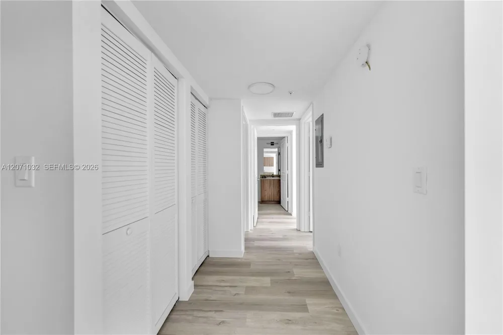 175 NW 160TH ST #309 North Miami Beach, FL 33169