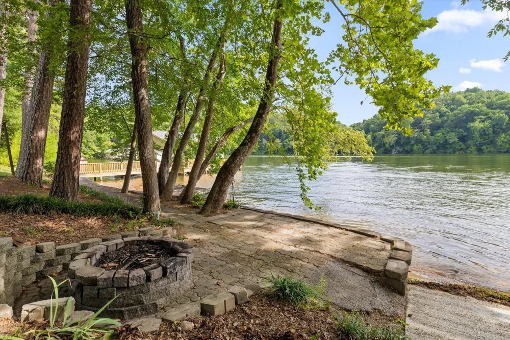 581 Pine Hollow Road Dayton, TN 37321