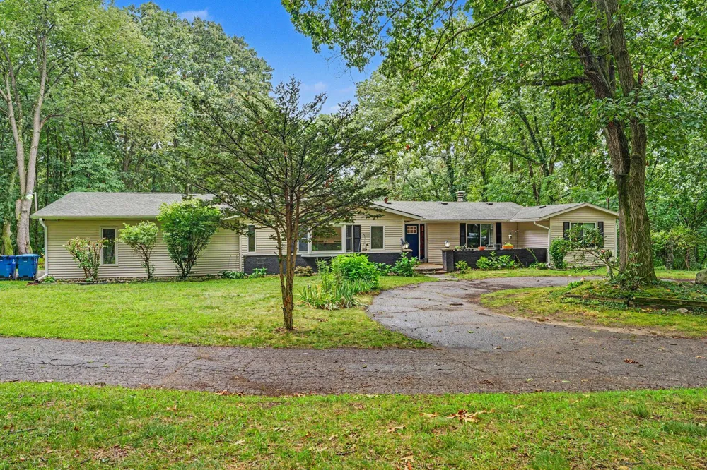 4071 S 7th Street Oshtemo Charter Township, MI 49009