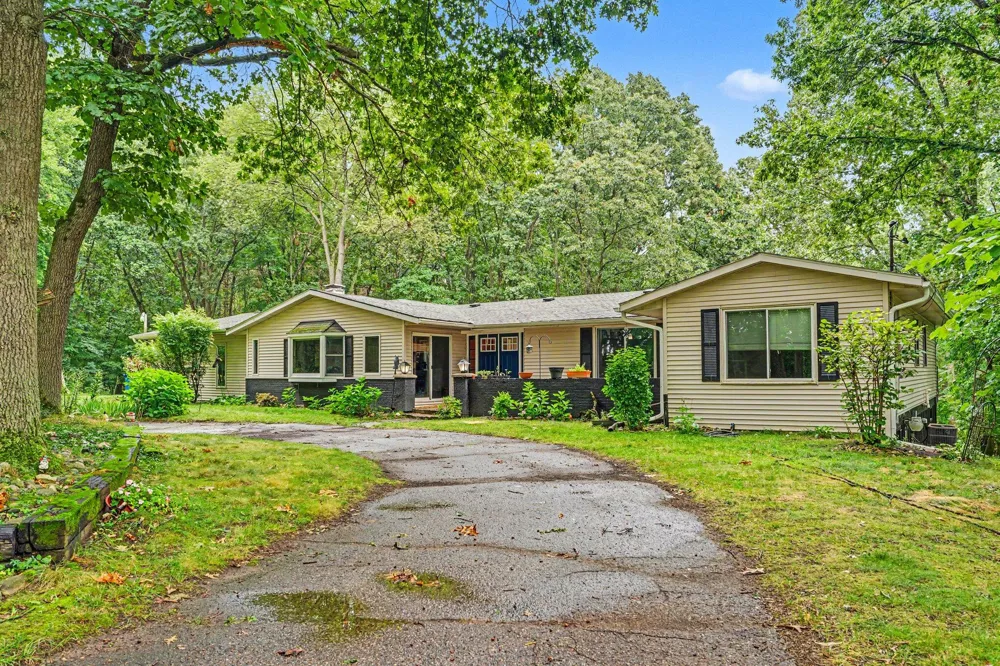 4071 S 7th Street Oshtemo Charter Township, MI 49009