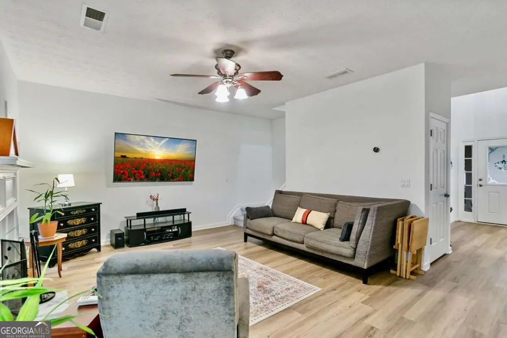 4026 Mcdowell DR Acworth, GA 30101