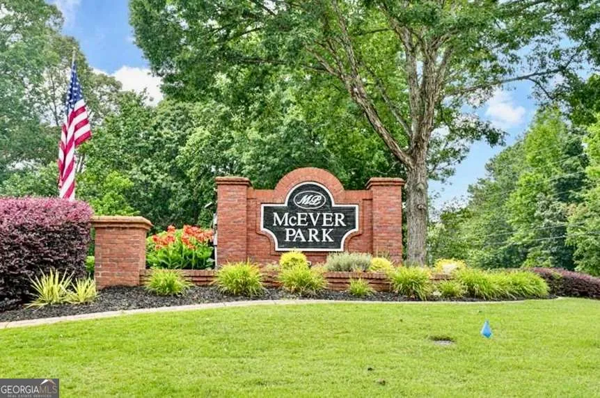 4026 Mcdowell DR Acworth, GA 30101