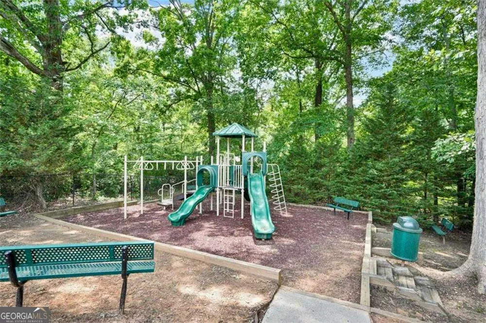 4026 Mcdowell DR Acworth, GA 30101