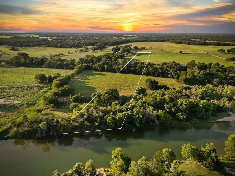 River Road Waco, TX 76705