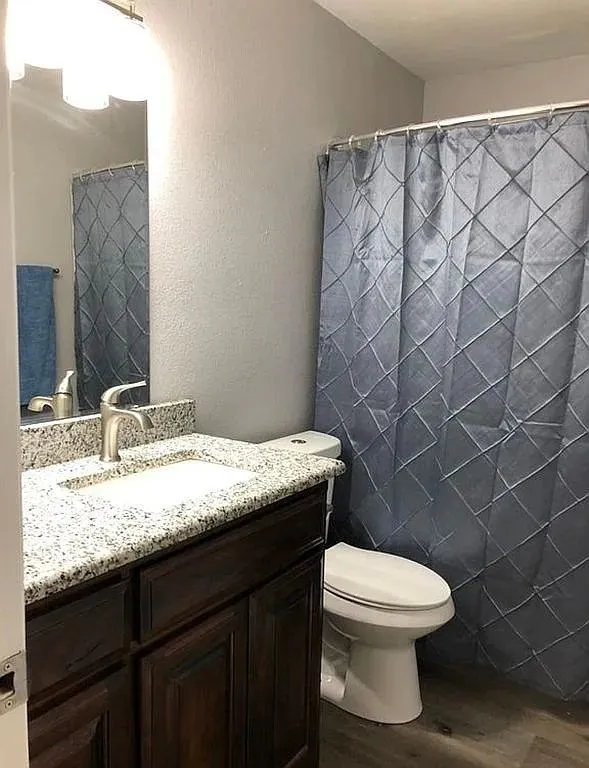 270 Butcher Point Gainesville, TX 76240