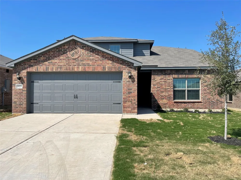 623 Aqueduct Drive Seagoville, TX 75159