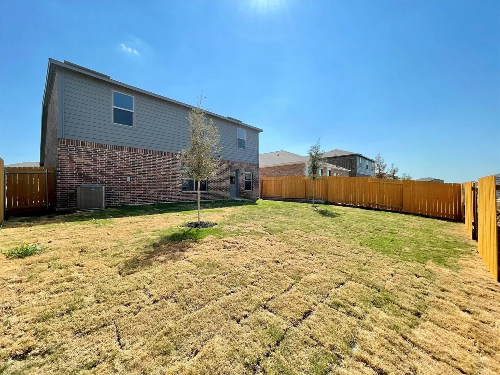 623 Aqueduct Drive Seagoville, TX 75159