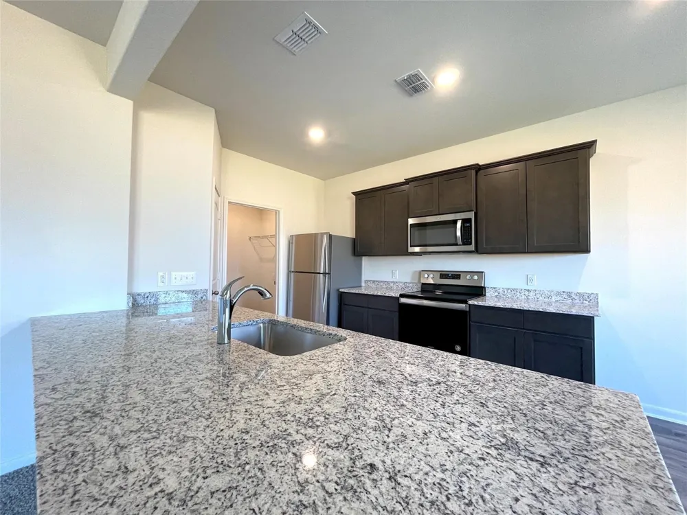 623 Aqueduct Drive Seagoville, TX 75159