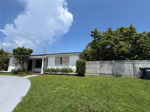 4175 SW 87th Ave #1