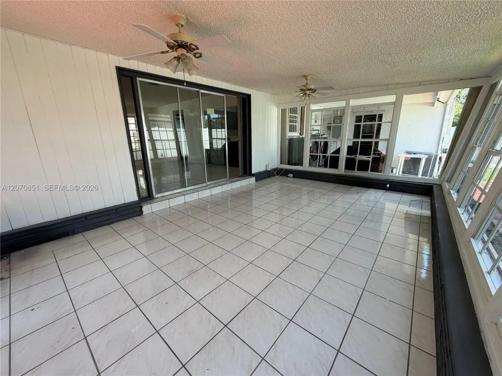 4175 SW 87th Ave #1 Miami, FL 33165