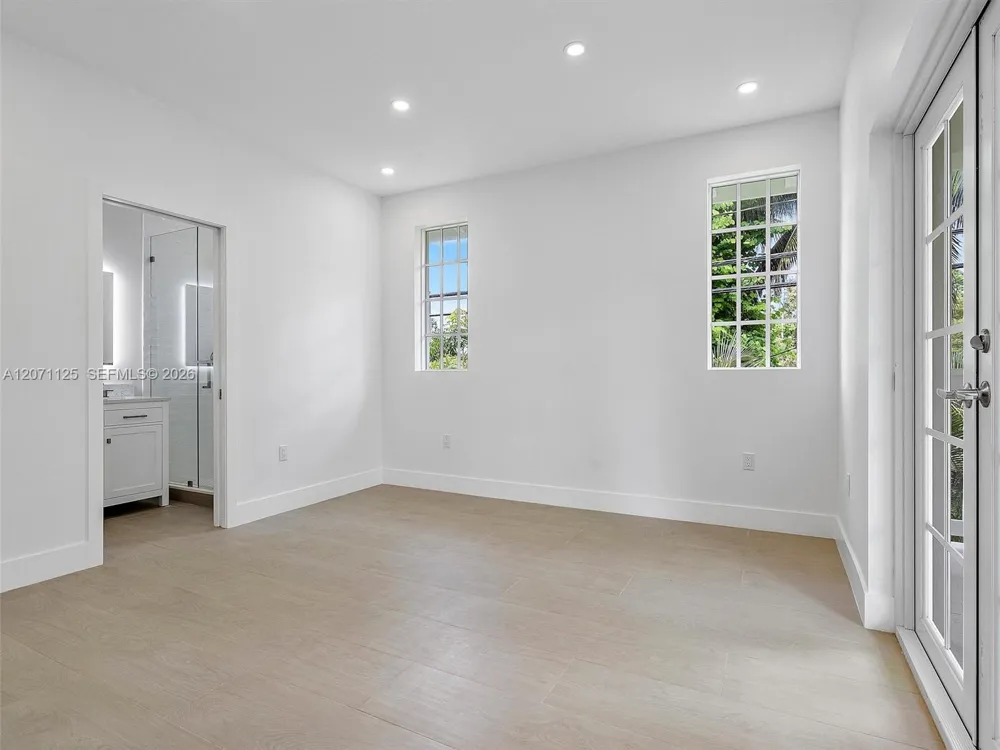 112 Florida Ave Coral Gables, FL 33133