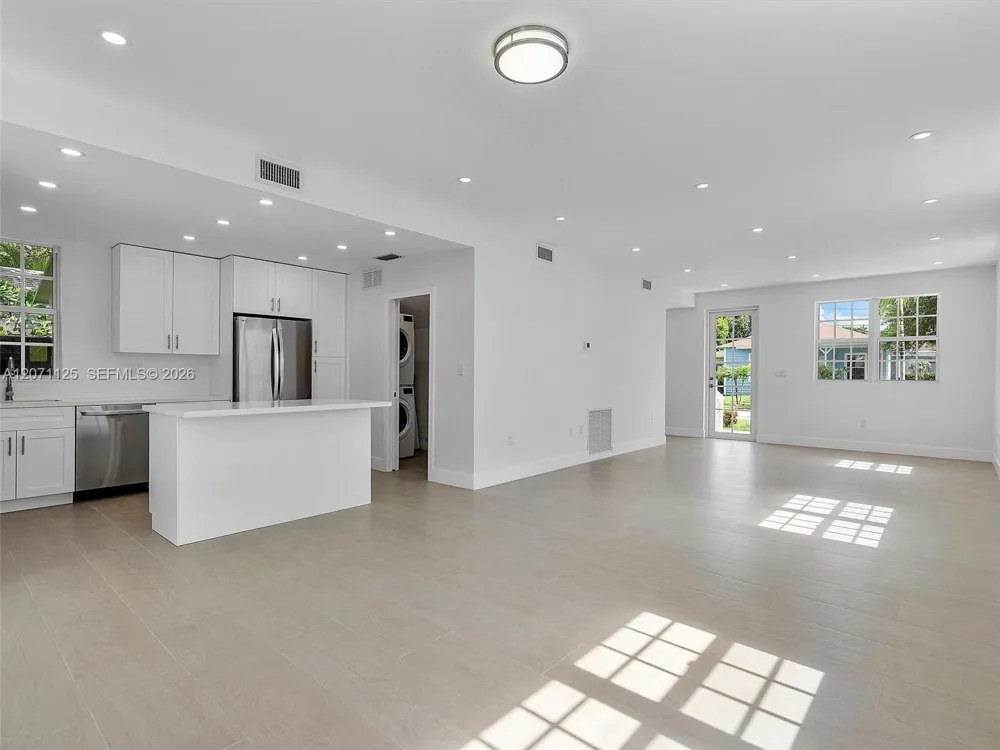 112 Florida Ave Coral Gables, FL 33133