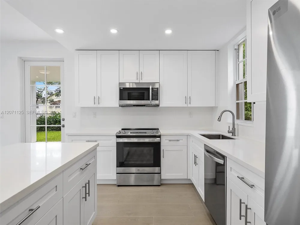 112 Florida Ave Coral Gables, FL 33133