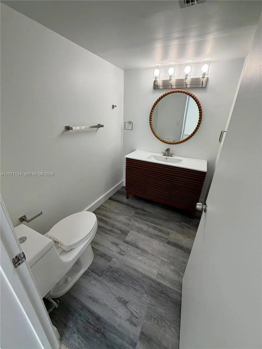 Address Not Shown Doral, FL 33178